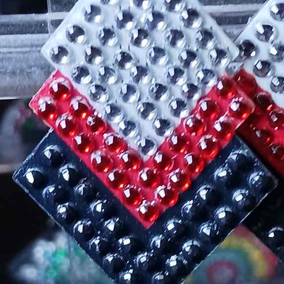 Handcrafted earrings chevron - Picture 2 of 2